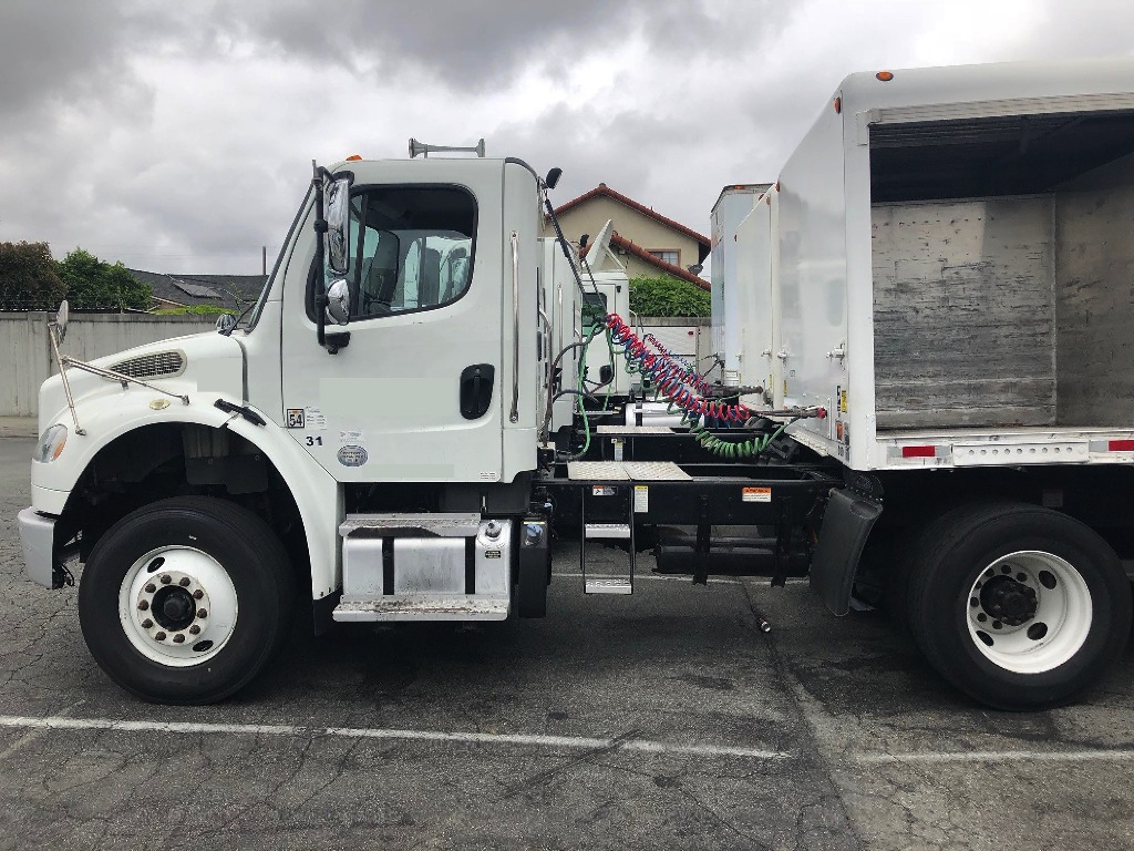 10215 - 2012 Freightliuner M2 10 Bay Beverage Trucks